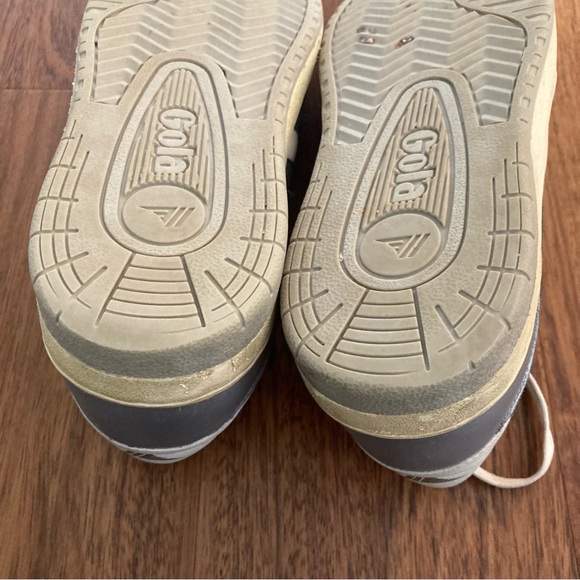 Gola Hawk II, size 10